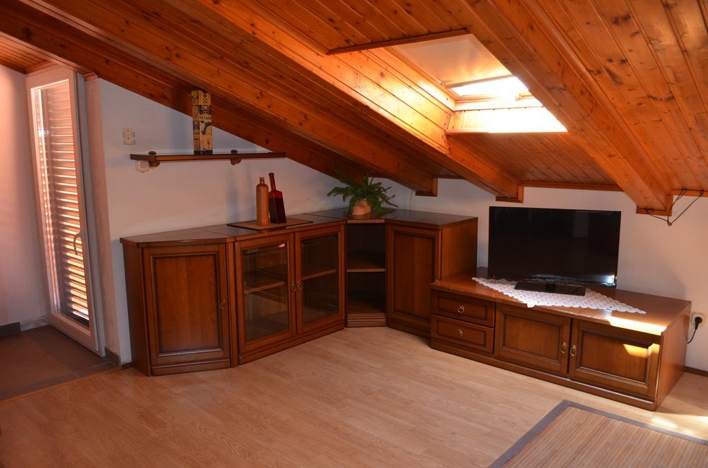 Apartment Borna Башка Экстерьер фото