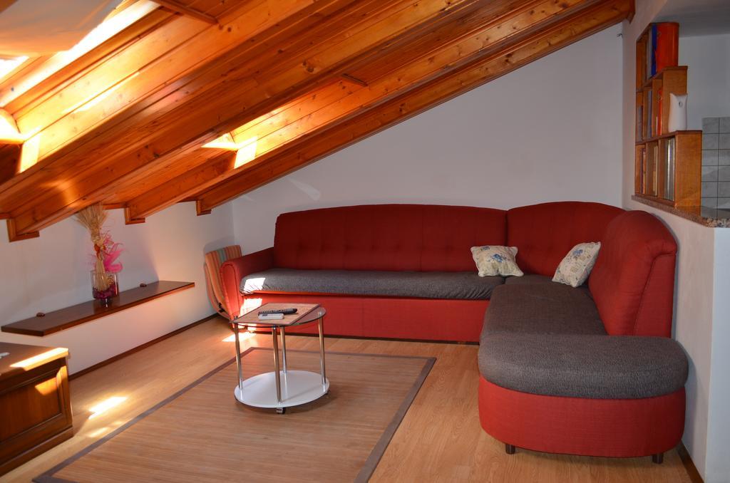 Apartment Borna Башка Экстерьер фото